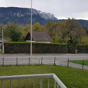  Appartement Superbe En Prive Avec Un Parking Prive